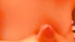 Top-Notch Babe's Head Game - Expert Handjob & Facial