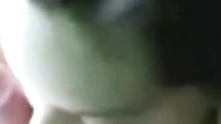 Top-Notch Babe's Head Game - Expert Handjob & Facial