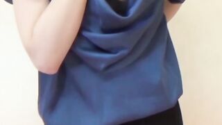 Asian Cuties Share Pool Time in This Golden Shower Party