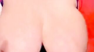 Viral Sensation - Busty Camgirl Shows Off Her Curvy Body
