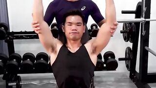 Anal surprise: Gym Buddy Fucks His Trainer's Hot Wife in Broad Daylight