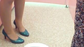 Racing To The Bathroom! barely legal Maids Compete In A Peeing Contest