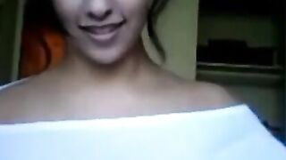 Hot Blonde MILF Gives Sensual Stripteuse Performance on Live Cam Show