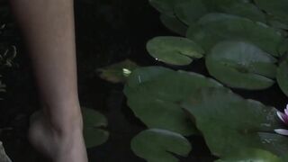 Foot Worship - Hottie Gives Footjob to Sex Goddess Anna Rose & Fucks Her Pussy