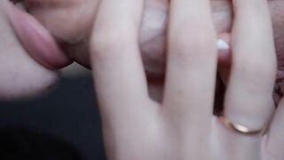 Amateur Couple Sharing Intimate Moments - Passionate Kissing & Sensual Oral Sex
