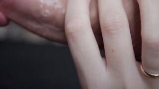 Amateur Couple Sharing Intimate Moments - Passionate Kissing & Sensual Oral Sex