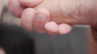 Amateur Couple Sharing Intimate Moments - Passionate Kissing & Sensual Oral Sex