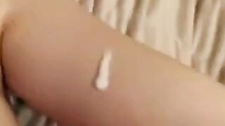 Big Booty Babe Loves to Show Off Her Ass - MILF Camgirl Fucks Herself