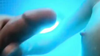 I'm a tourist and my name is Gia who came to Constanța and I saw a boy at the pool. A