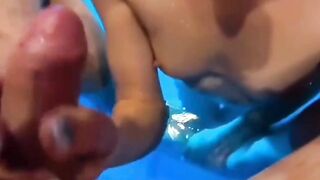 I'm a tourist and my name is Gia who came to Constanța and I saw a boy at the pool. A