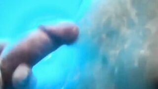 I'm a tourist and my name is Gia who came to Constanța and I saw a boy at the pool. A