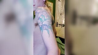 Lisa and her LONG Vibrator. Queefing from her SOAK Twat
