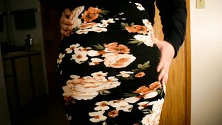 BBW mom Loves her Fat Booty Manhandled