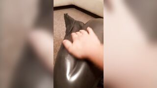 Sub chick Gasmasked Fetish into Trashbag Vacum Experiment