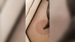 Sub chick Gasmasked Fetish into Trashbag Vacum Experiment