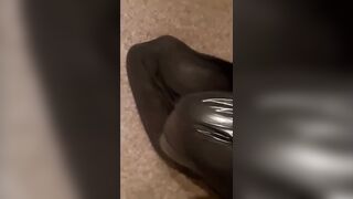 Sub chick Gasmasked Fetish into Trashbag Vacum Experiment