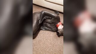 Sub chick Gasmasked Fetish into Trashbag Vacum Experiment