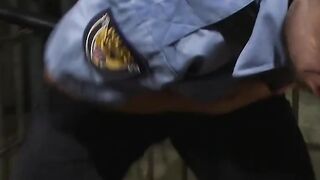 Arrogant cop Eli Hunter tormented in BDSM by his prisoner Wolf Hudson