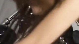 Secret Garage Play: Japanese Amateur Creampie