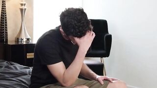 Lauren Phillips – Im Confiscating This