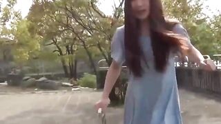 A cameraman caught a group of shy girls who had to pee outdoor