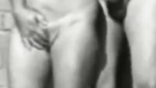 Solrig handjob med en dansk bedstemor
