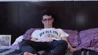 Cock hungry twink Antu fingers himself while masturbating solo