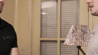Jack Hunter and Taylor Reign fuck live on cam in the motel room