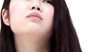 Shy Japanese ladies are filling up their tanks with warm pee