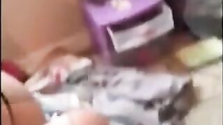 Amateur Babe Gives a Sensual Blowjob