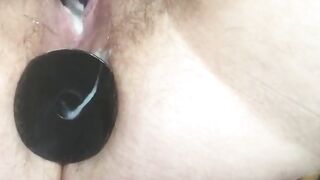 BBW Swedish Amatör onanerar med 3 leksaker