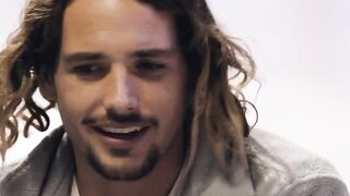 As a musician talking a teen groupie into having sex is easy