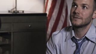 Sexy politicians wife has her ways to shut a journalist up