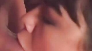 Mi piace prenderlo nel culo da un grosso cazzo amateur