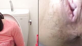 Asian gal pauses shopping to finger herself to squirt