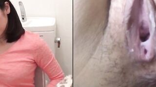Asian gal pauses shopping to finger herself to squirt