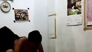 Indonesian Babe Orgasms on Fucking Machine