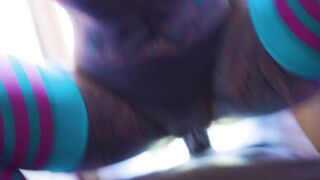Tattooed hottie Anuskatzz has fun in the RV