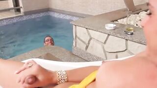 Crazy tranny fucked by her mate