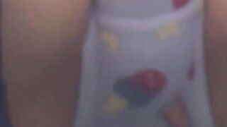 Sporty Japanese babe filmed playing in a tiny short skirt