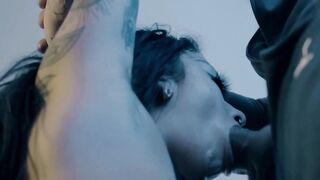 AD4X - Danseuse erotique