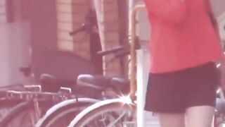 Hidden cam traps an Asian woman dashing to pee outdoors