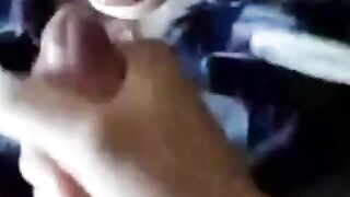 Brunette Amateur BlowJob with Facial Finish