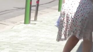 Japanese chicks desperate to pee recorded by a fetishist