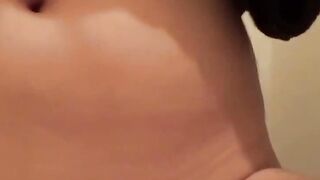Look how hot Oriental spills urine in front of the camera