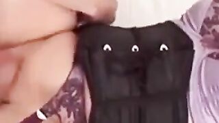 Older Man Barebacks Crossdresser for a Facial
