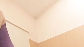Cutie nailed by hot man