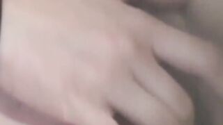 Voyeur cam records a Japanese babe shaving her bush