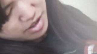 Voyeur cam records a Japanese babe shaving her bush