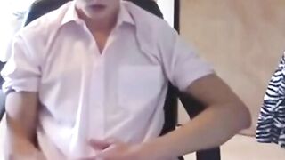 Big Shot Amateur Twink Masturbating on Webcam